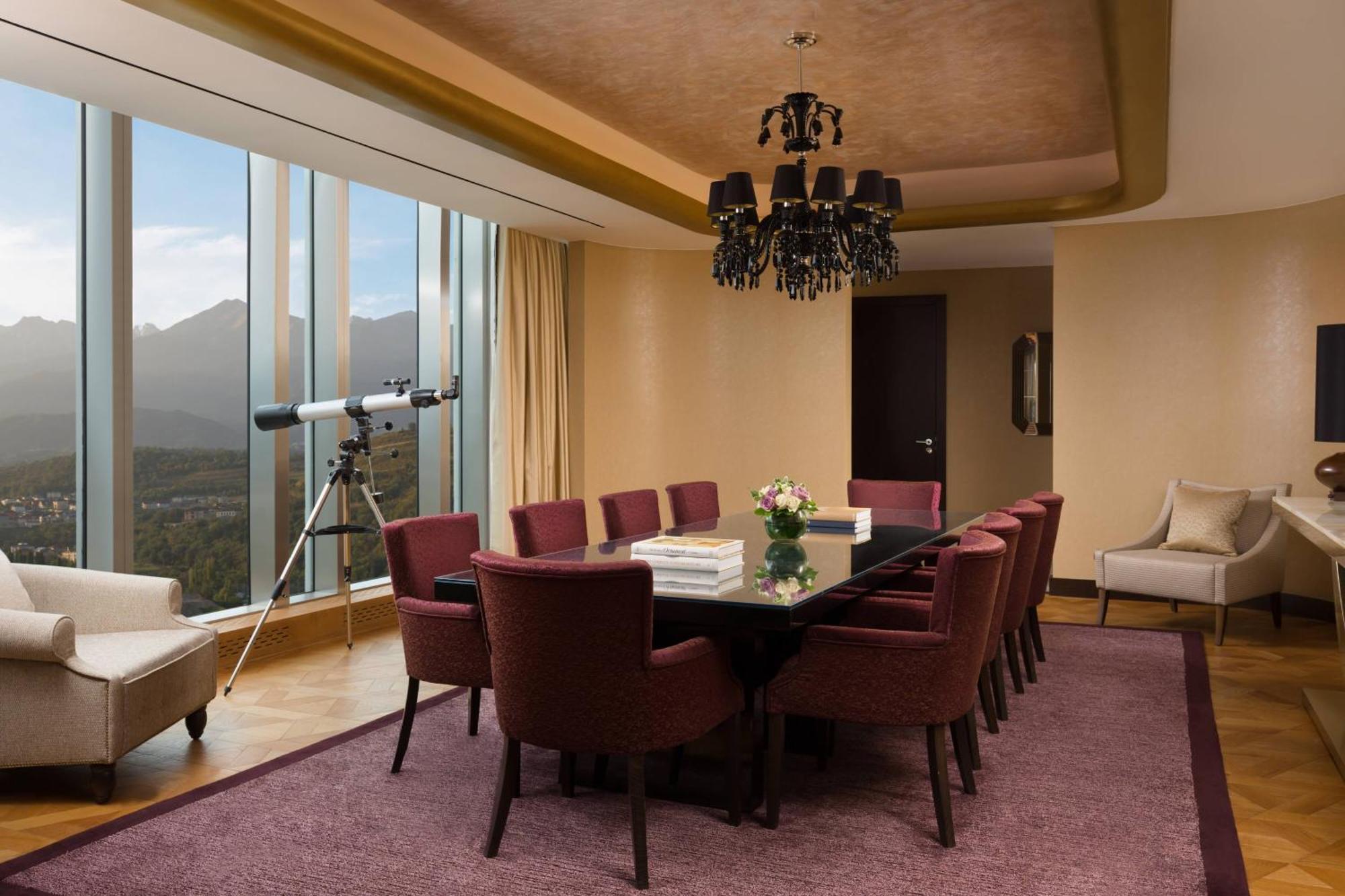 The Ritz-Carlton, Almaty Hotell Exteriör bild